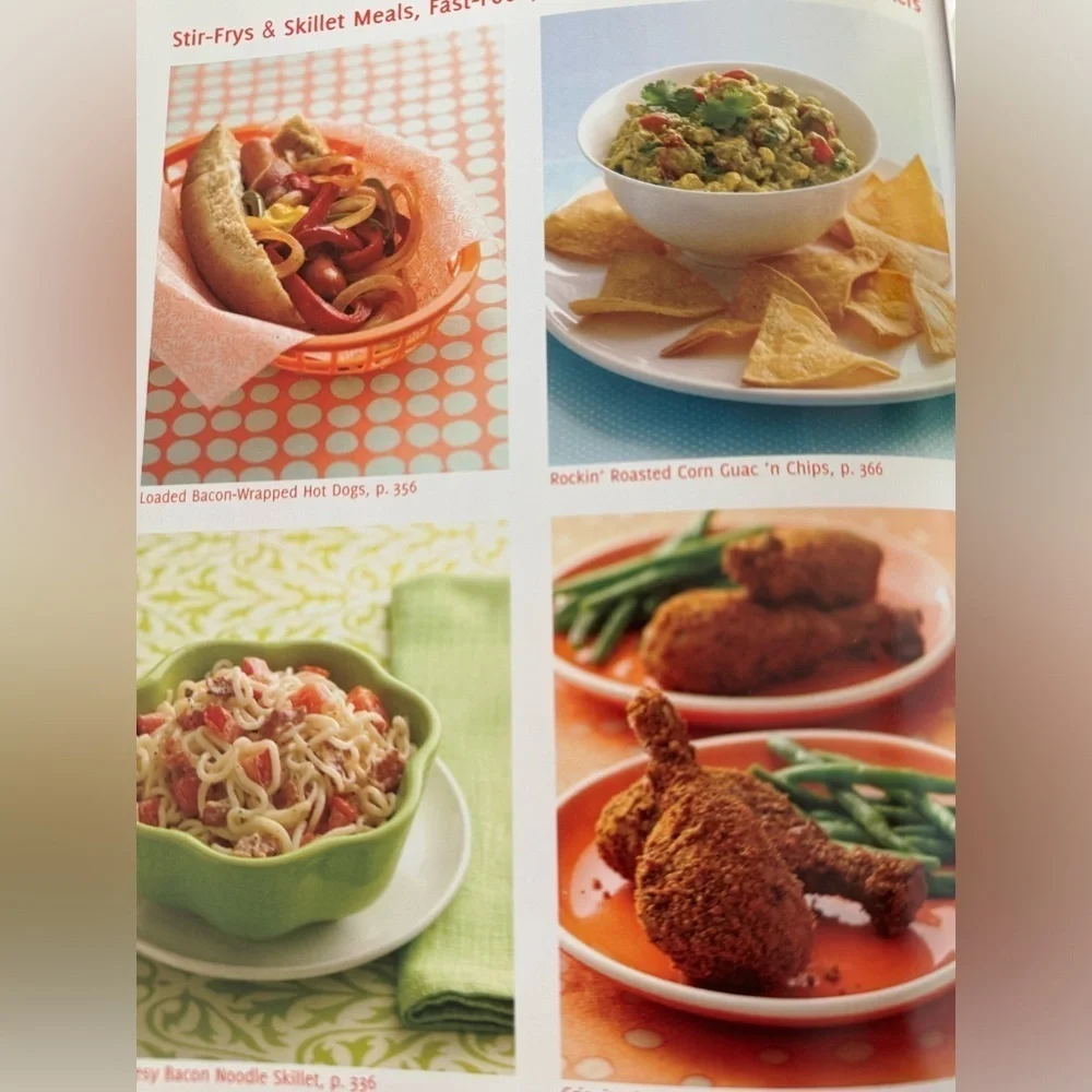 Barnes & Noble Hungry Girl 300 under 300 by Lisa Lillian Cookbook NEW